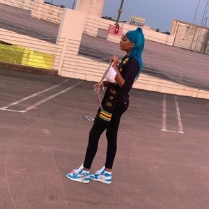 NIKE OFF WHITE UNC !!